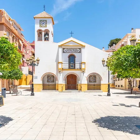 Daire Wintowinrentals Charming & New Building, Close