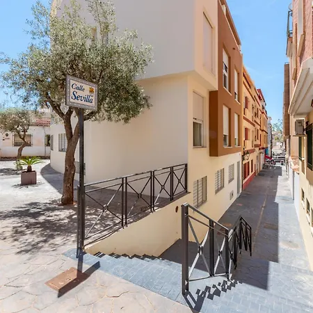 Wintowinrentals Charming & New Building, Close Daire *