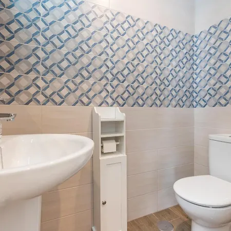 Apartment Wintowinrentals Charming & New Building, Close *